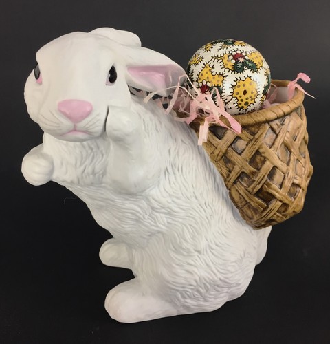 Easter bunny basket tailred - bunny&basket,