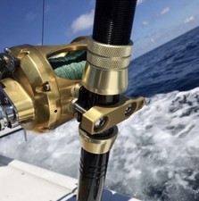 Pinza mulinello PENN International 80 130 alluminio anodizzato pesca incisa V3009