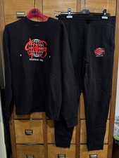 Tuta completa Sfera Ebbasta