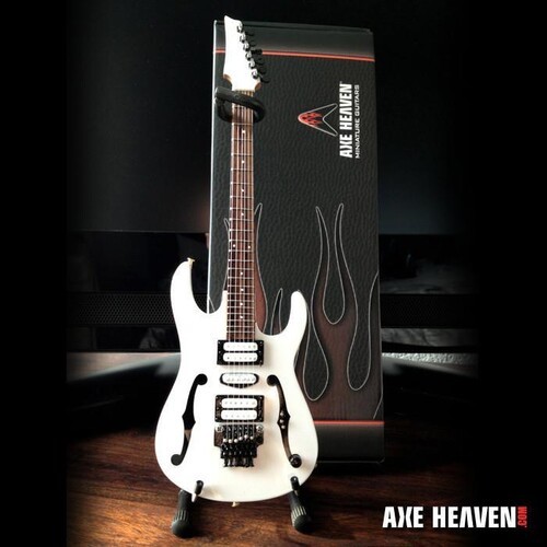 Axe heaven paul gilbert - paul,