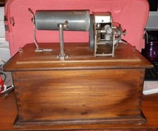 Fonografo Pathe 0 - Democratic