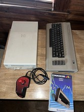 Commodore 64 Home Computer w/