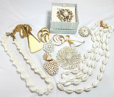 Vintage Corona Trifari Monet