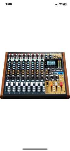 Tascam modello ancora - modello,
