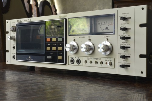 Teac cassette deck - cassette,