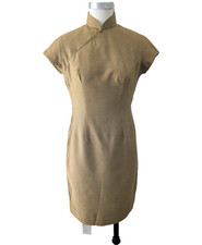 Abito da giorno asiatico