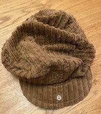 Cappello modello coppola in velluto coste piccole color marrone chiaro mis 58