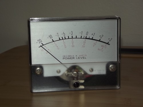 Accuphase 250 amplifier - ,