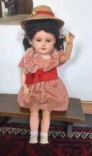 Bambola in compo della Unis