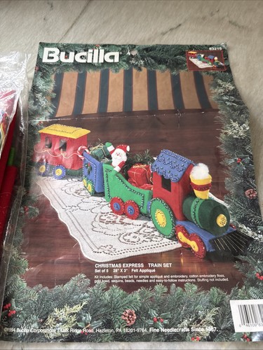 Vintage bucilla christmas - vintage,