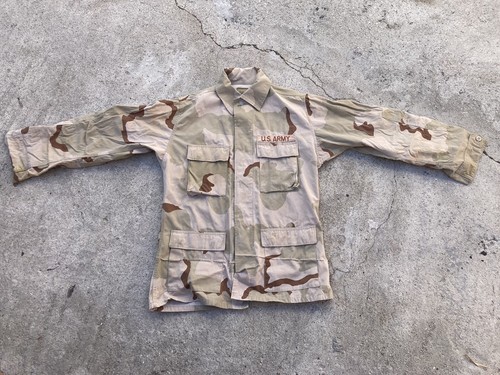 Giacca uniforme mimetica