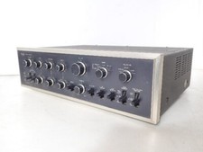 Amplificatore integrato SANSUI