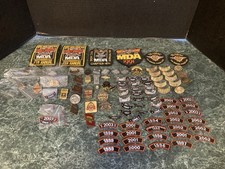Spille e toppe Harley Davidson. MAIALE. Come nuovo. ECCEZIONALE. Lotto di 100 pezzi 