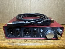 Focusrite scarlett 2i2 - focusrite, 1a