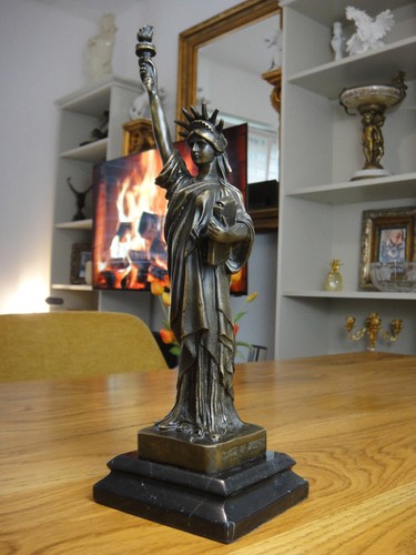 Statua bronzo marmo liberty