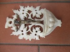 ACQUASANTIERA IN ALABASTRO CON