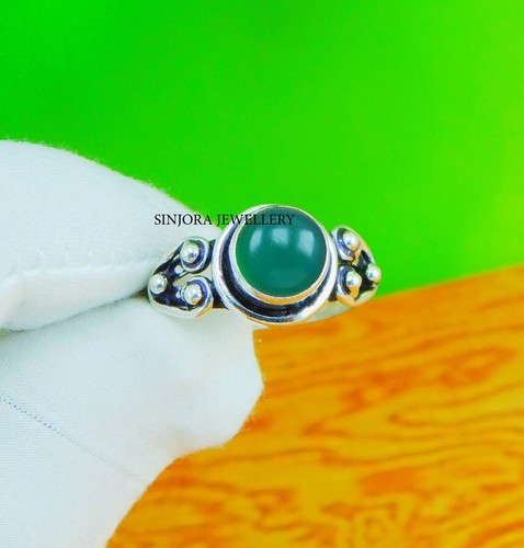Anello regalo fatto mano in - mano,