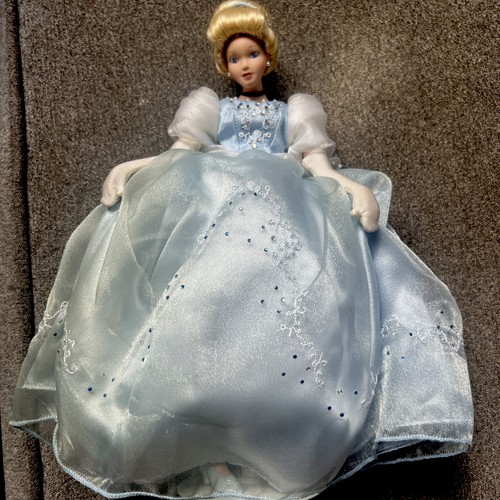 Ashton drake cenerentola - ashton,