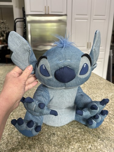 Disney store exclusive stitch - disney,