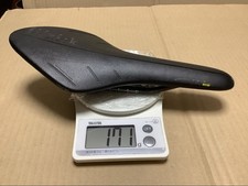Sella FIZIK ARIONE 00 Carbon