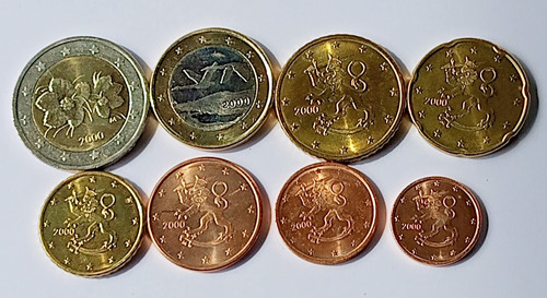 Finlandia 2000 monete in - *,