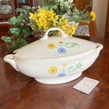 Zuppiera antica in ceramica