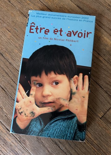 Etre avoir vhs video tape - etre, et
