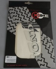 PROTEZIONE SERBATOIO ADESIVO