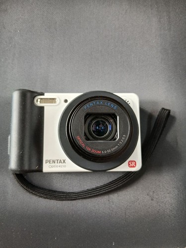 Fotocamera digitale compatta