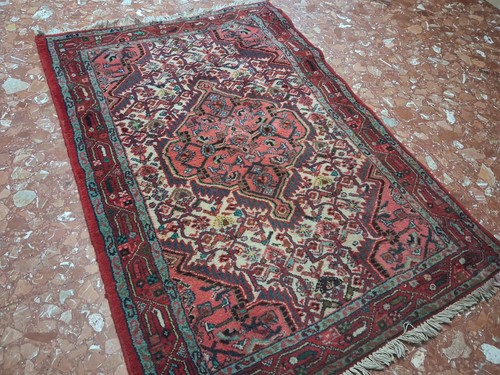 Tappeto persiano orientale