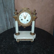 Pendulette à 2 colonnes de