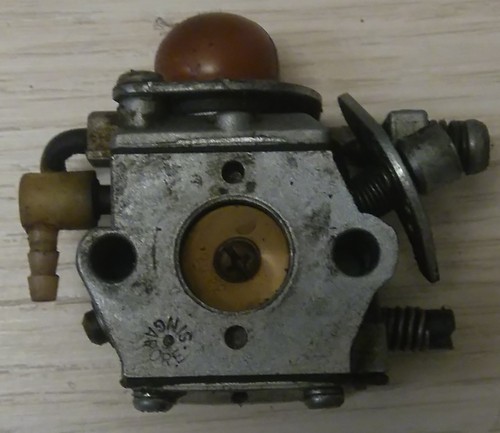Carburatore decespugliatore