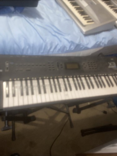 Korg keyboard - korg,