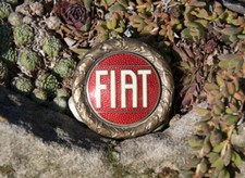 EMBLEMA / DISTINTIVO AUTO