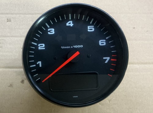 Porsche tachimetro contagiri
