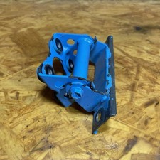 Supporto serbatoio carburante