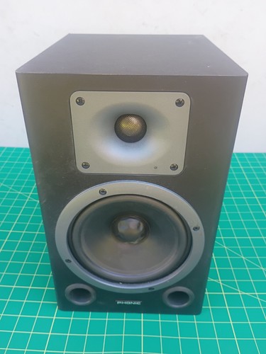 Phonic p6a 210 watt - watt,, monitor