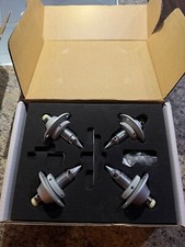 B&W 802D Spike Foot Kit