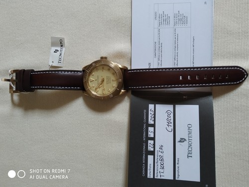 Orologio automatico con - , cassa