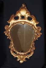 SPECCHIERA DORATA DA PARETE