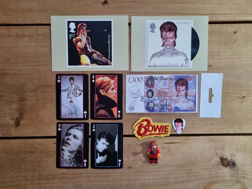 David bowie postcards - bowie, postcards,playing