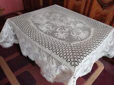 Tovaglia lavorata a mano 91"