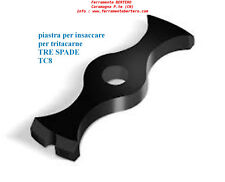 PIASTRA PER INSACCARE PER TRITACARNE TRE SPADE TC 8 