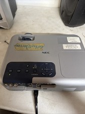 NEC VT465 LCD Projector