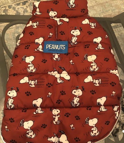 Snoopy paw print peanuts - snoopy,