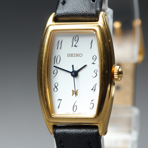 Quasi come nuovo orologio da - nuovo],