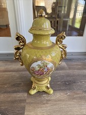 Urna vaso con coperchio in