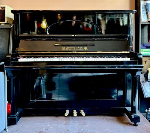 Pianoforte acustico verticale - pianoforte,