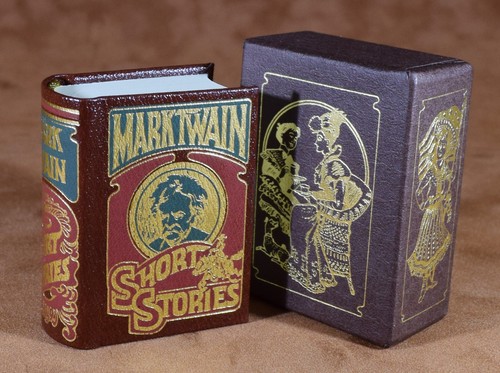 Tminiature book mark - book,