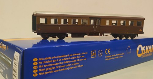 Kar 3305 carrozza - os.kar,